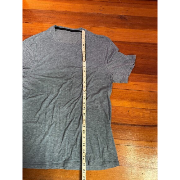 Lululemon The Fundamental Shirt Heather Blue Tee Men's Medium - Breathable Gym - Picture 7 of 8